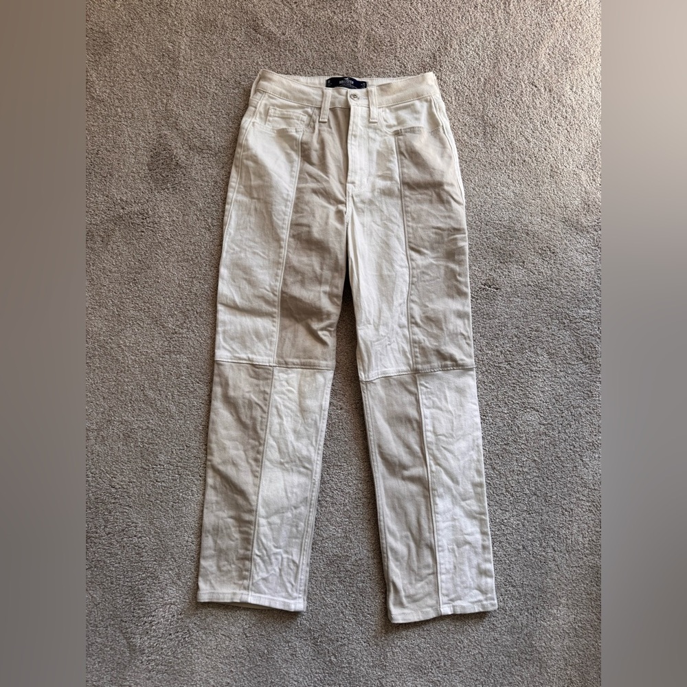 Hollister Ultra High Rise Vintage Straight in Two Tone